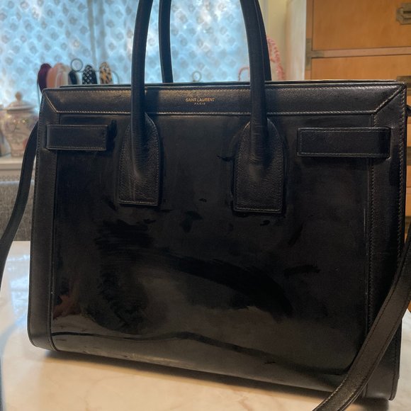 YSL Saint Laurent • Sac Du Jour Black Handbag or Shoulder Bag - Picture 2 of 8